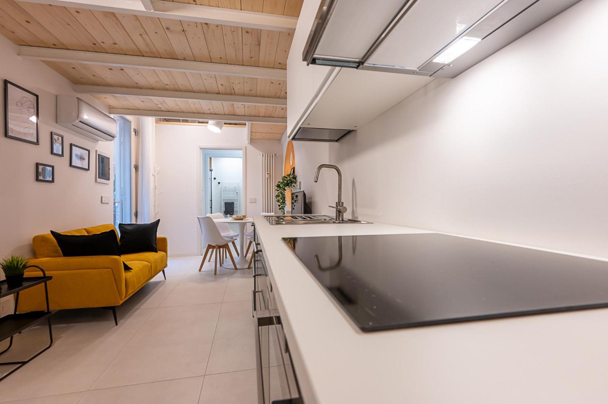 Madamin 9 - Contemporary Suite In A Prestigious Building 都灵 外观 照片